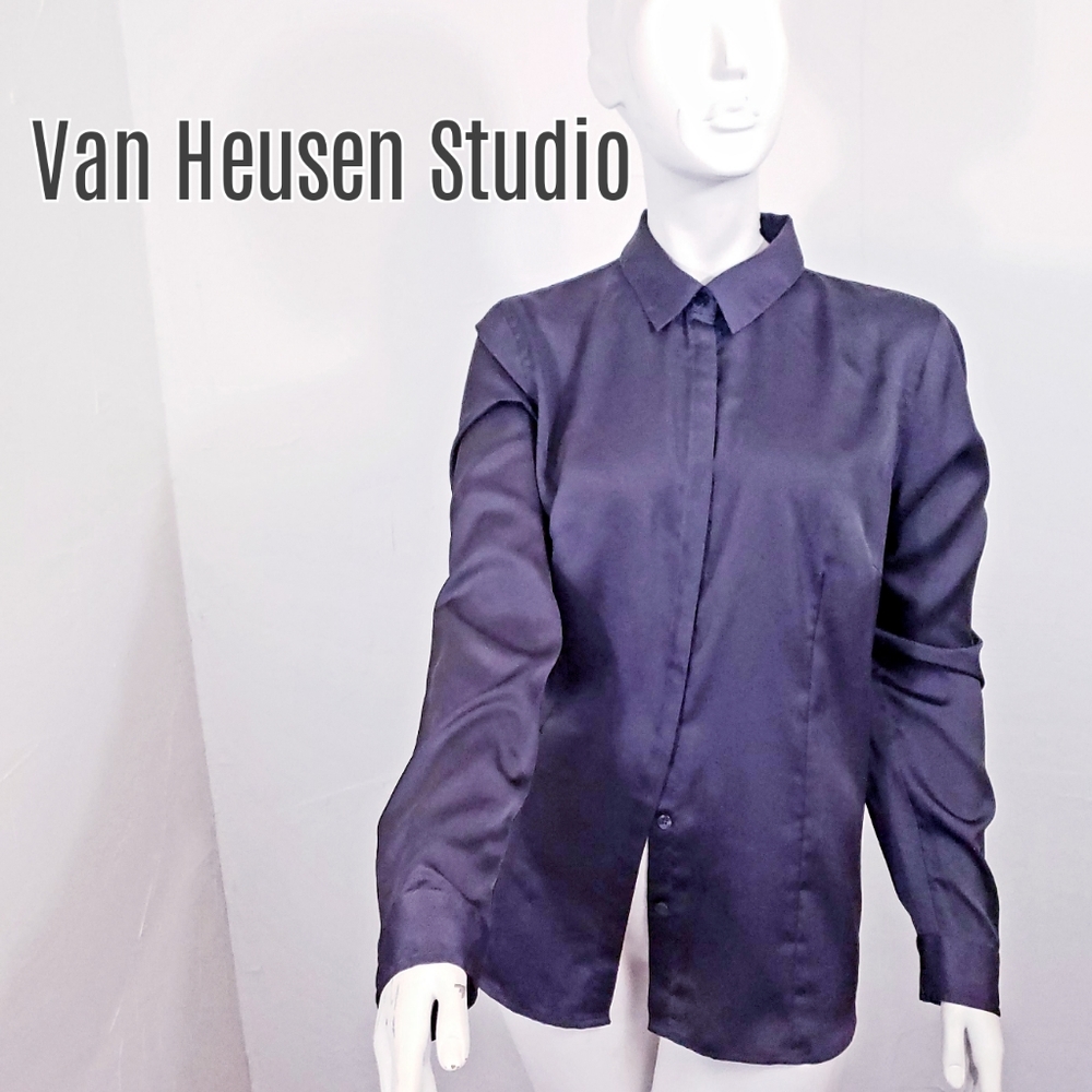 ⭐Van Heusen Studio Gray Satine Blouse⭐